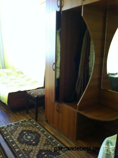 Продам 2-ух комнатную квартиру 50 м от берега Черного моря в городе Кобулети Грузия.