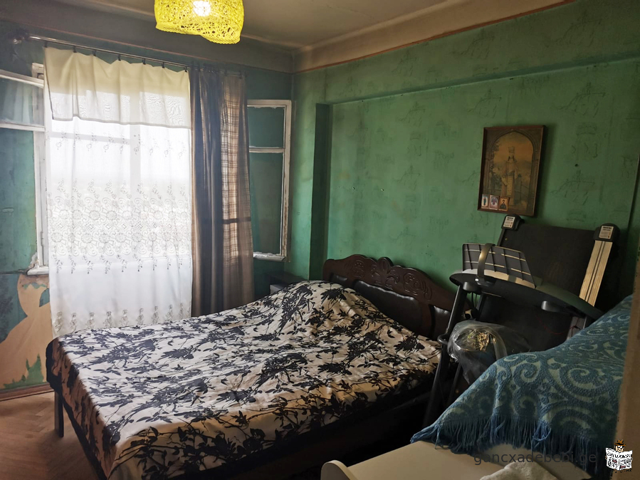 Продаётся 3 комнатная квартира на московском проспекте