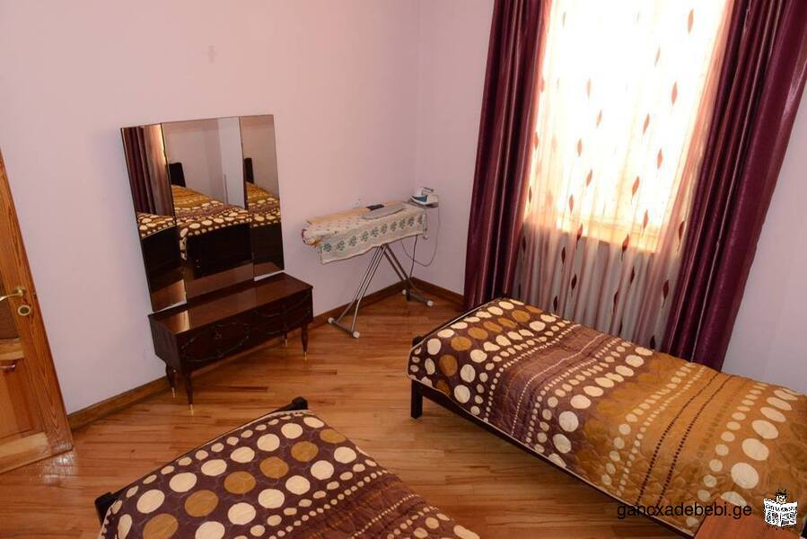 Сдается 3-комнатная квартира 100 м2 на Цотне Дадиани в Надзаладеви