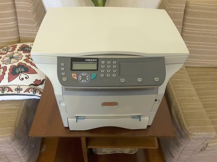 Сканер,принтер,копир,факс,4 в одном.