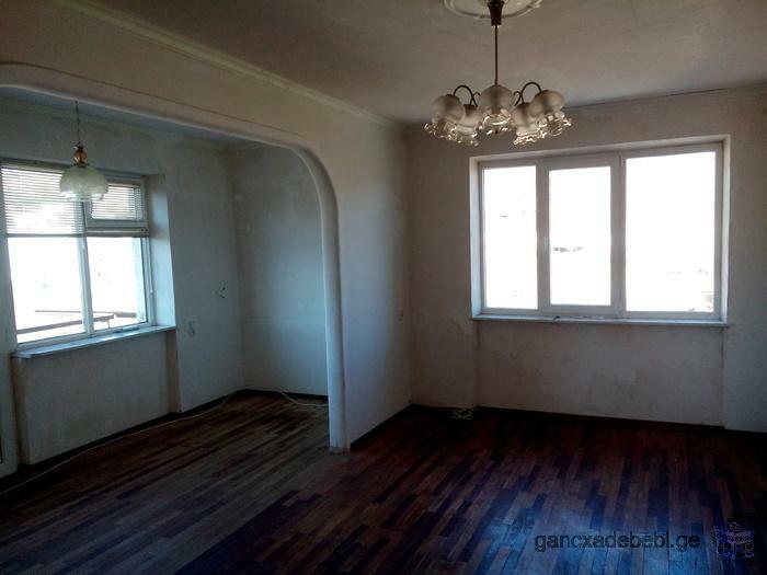 Собственником сдается двухкомнатная квартира без мебели на длительный срок в Диди Дигоми
