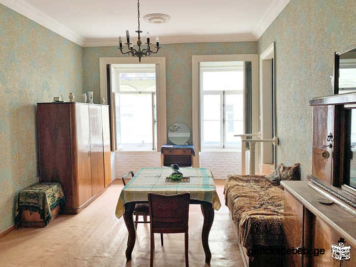 Уникальная 3-х комнатная квартира в самом центре старого Тбилиси
