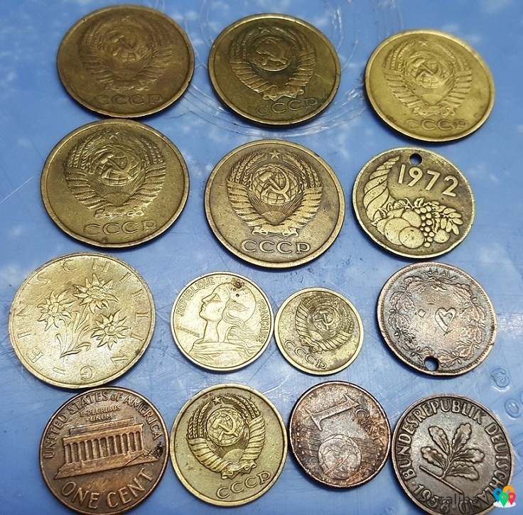 монеты все вместе