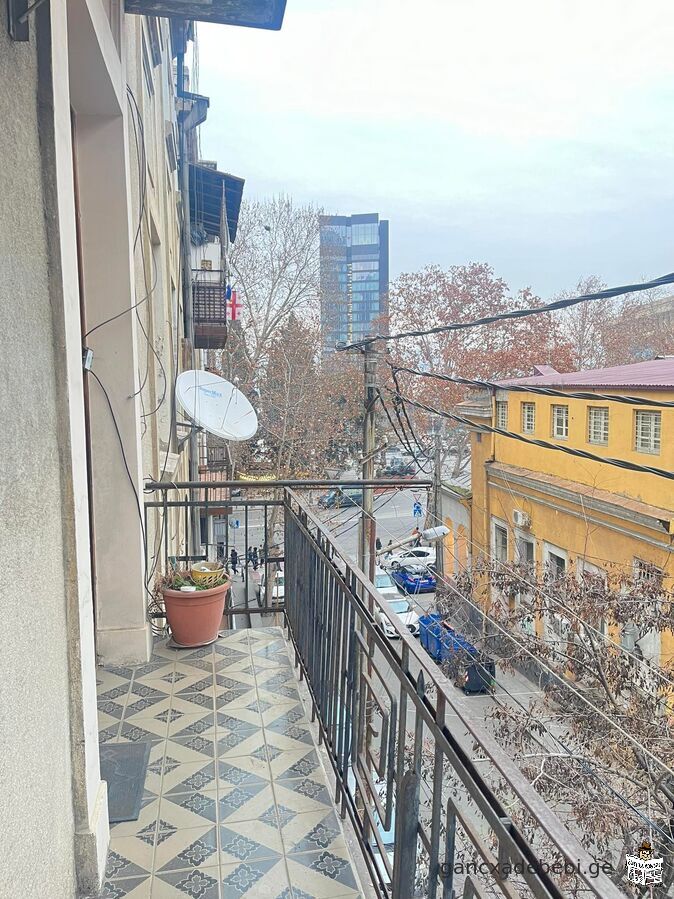 продажа квартиры в самом престижном месте Тбилиси