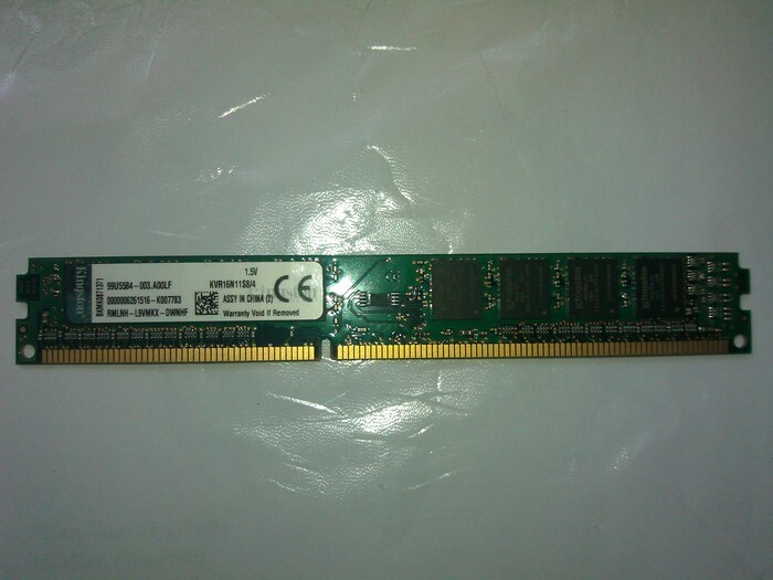DDR3 PC3-12800 / 4Gb 1600Mhz 240 pin DIMM Kingston