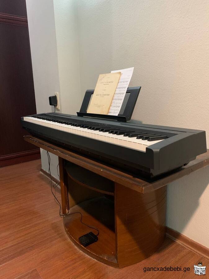 Yamaha P-45 (цифровое пианино)